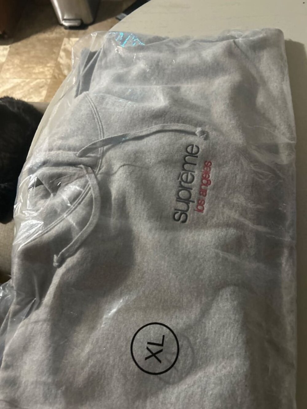 Supreme Classic Logo Los Angeles Shop Hooded Sweatshirt Heather Grey Size XL Br…